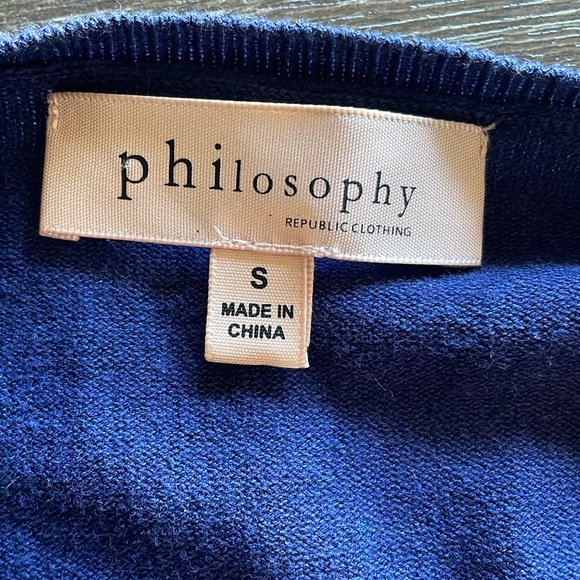 Philosophy women’s Navy Cardigan Size Small - Picture 5 of 7